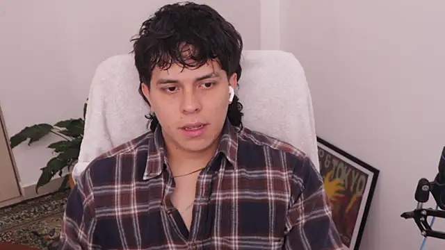 Tony Hoffa online show from April 3, 2026, 5:19 pm