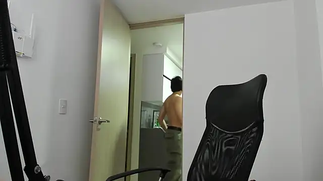 Tony Hoffa online show from March 4, 2025, 8:38 pm