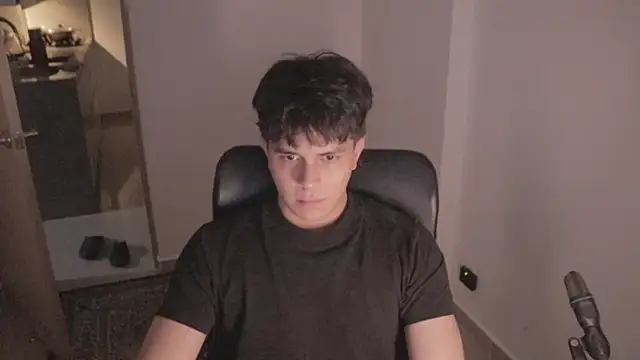 Tony Hoffa online show from September 26, 2025, 12:39 am