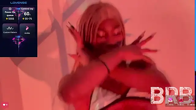 Snapshot of Kendall_Gil chatting on November 14, 2025, 6:06 am Kendall Gil online show from November 14, 2025, 6:06 am