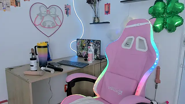 AlyRoses online show from March 21, 2025, 12:18 am