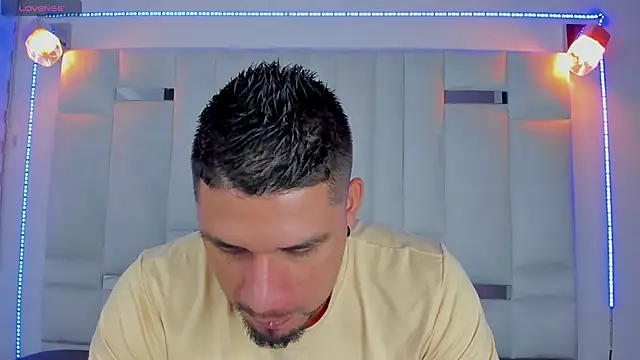 Jacoob19  online show from March 13, 2025, 12:56 pm