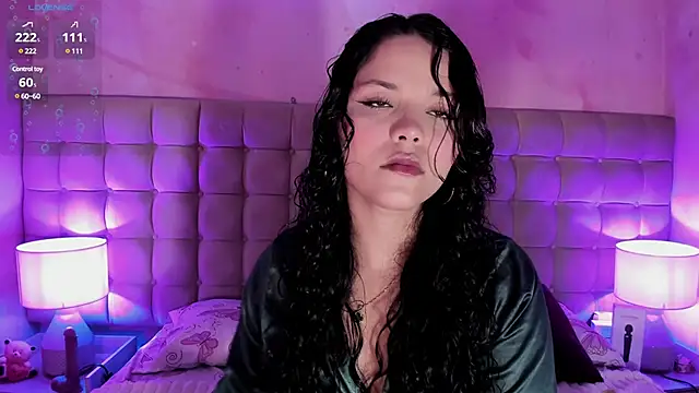 LottiCarter online show from March 18, 2025, 3:12 am