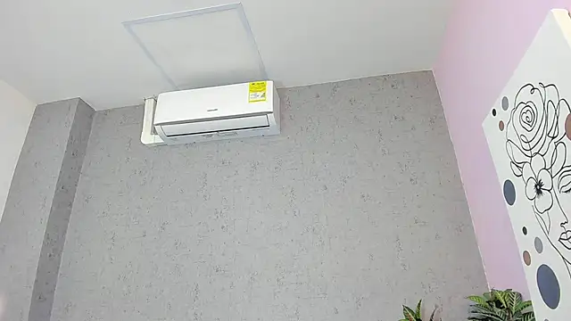 Snapshot of Tiffany_mendez chatting on February 21, 2026, 12:07 pm Tiffany mendez online show from February 21, 2026, 12:07 pm