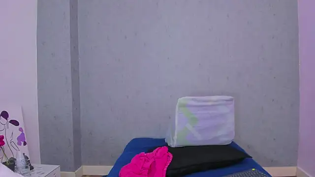 Tiffany mendez online show from October 25, 2025, 12:17 pm