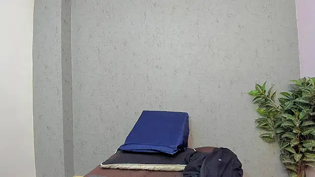 Snapshot of Tiffany_mendez chatting on February 7, 2026, 12:02 pm Tiffany mendez online show from February 7, 2026, 12:02 pm