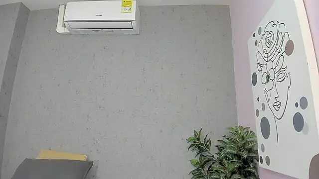 Snapshot of Tiffany_mendez chatting on February 28, 2026, 12:05 pm Tiffany mendez online show from February 28, 2026, 12:05 pm