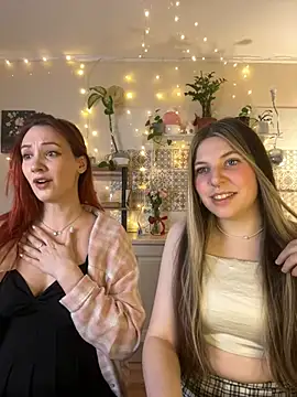 Annie aww online show from February 27, 2025, 8:53 pm