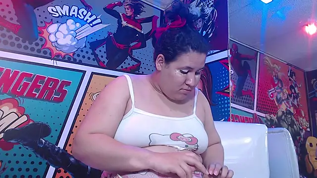 candy hairy online show from April 19, 2026, 3:29 am