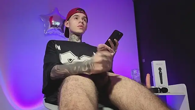 Saturno v online show from September 14, 2025, 5:19 am