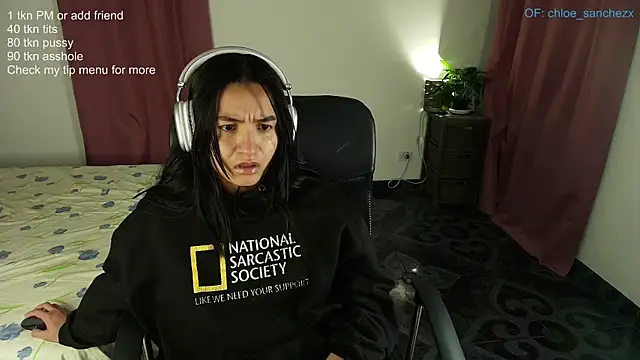 ChloeSanchezx online show from April 7, 2026, 2:24 am