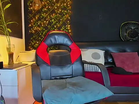 alessandro wye online show from February 1, 2026, 9:07 am