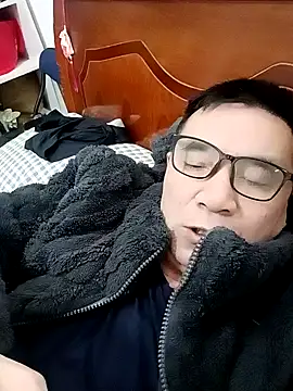 yjw6688 online show from March 5, 2026, 1:51 pm