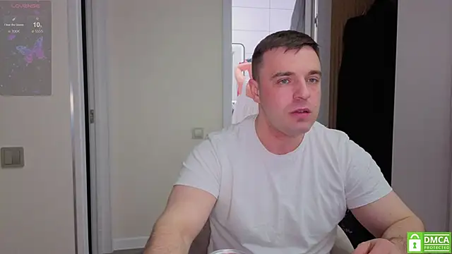 fcjuicy pussy online show from April 12, 2026, 6:44 pm