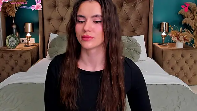 CalyMoon online show from March 28, 2026, 8:10 pm