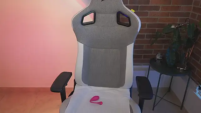 Snapshot of anyacutex chatting on March 16, 2025, 9:37 pm anyacutex online show from March 16, 2025, 9:37 pm