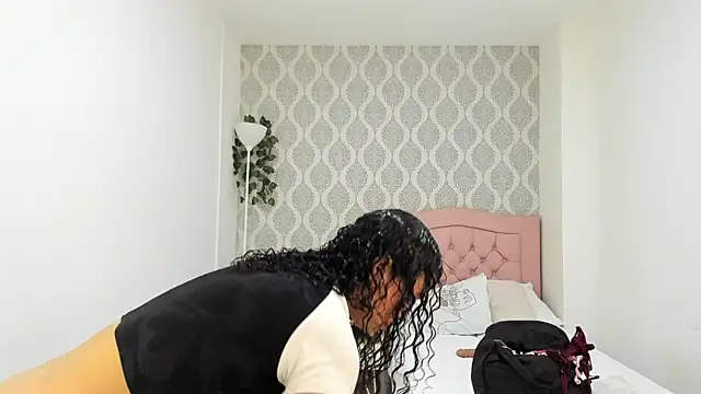 Snapshot of Keni_malf chatting on March 22, 2025, 3:20 am Keni malf online show from March 22, 2025, 3:20 am