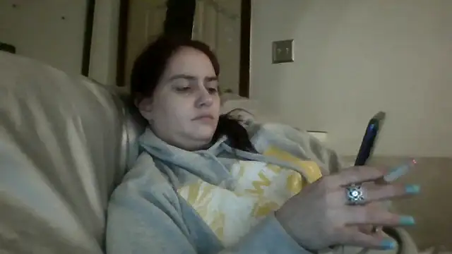 lilbishmiss online show from November 10, 2025, 12:21 pm