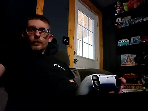 MysteriousFire23 online show from February 15, 2025, 10:21 pm