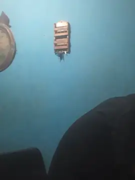 hugosafado333 online show from October 24, 2025, 5:28 am