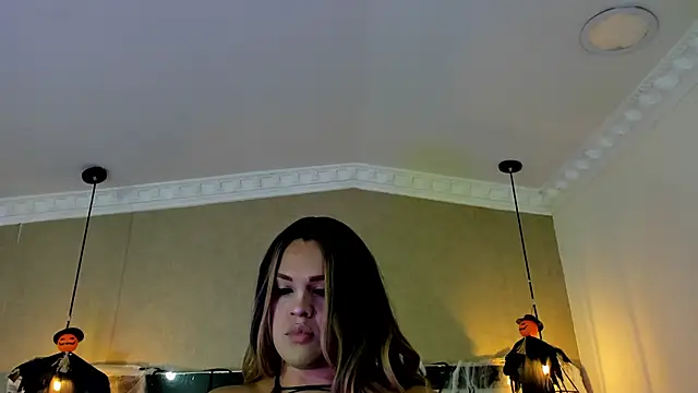 Snapshot of kimCosseyy chatting on October 30, 2025, 3:16 am kimCosseyy online show from October 30, 2025, 3:16 am