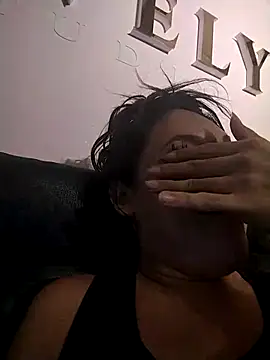 Snapshot of kimCosseyy chatting on January 17, 2026, 1:09 am kimCosseyy online show from January 17, 2026, 1:09 am