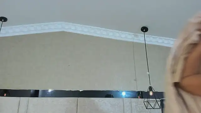 Snapshot of kimCosseyy chatting on January 14, 2026, 3:32 am kimCosseyy online show from January 14, 2026, 3:32 am