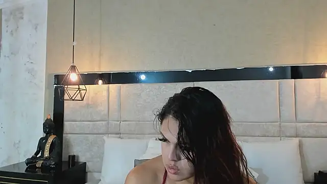 Snapshot of kimCosseyy chatting on November 13, 2025, 3:21 am kimCosseyy online show from November 13, 2025, 3:21 am