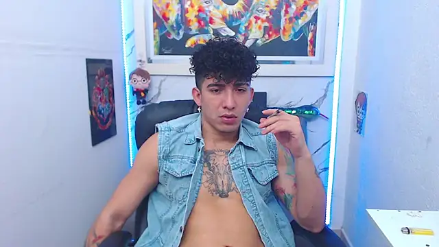 targuerian22 online show from November 27, 2025, 11:32 am