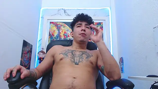 targuerian22 online show from November 25, 2025, 8:25 am