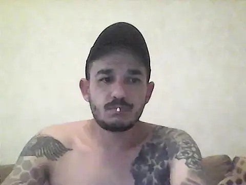 Snapshot of Kurqga chatting on October 21, 2025, 10:47 am Kurqga online show from October 21, 2025, 10:47 am