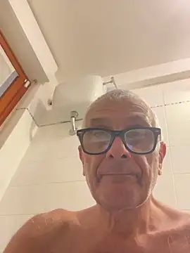 4n4l1zz4m1 online show from October 25, 2025, 11:16 pm