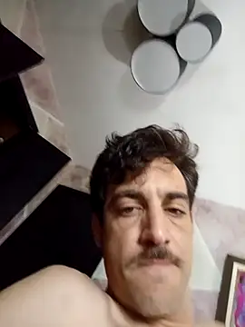 gorkamacbew online show from December 5, 2024, 10:06 pm