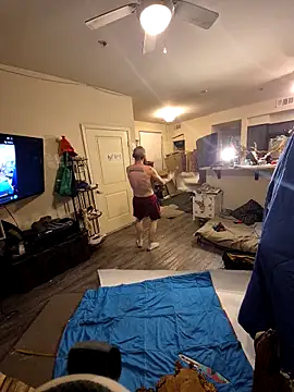 lit702 online show from December 21, 2025, 12:57 am