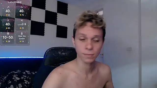 Snapshot of bryamado69 chatting on September 22, 2025, 2:45 pm bryamado69 online show from September 22, 2025, 2:45 pm