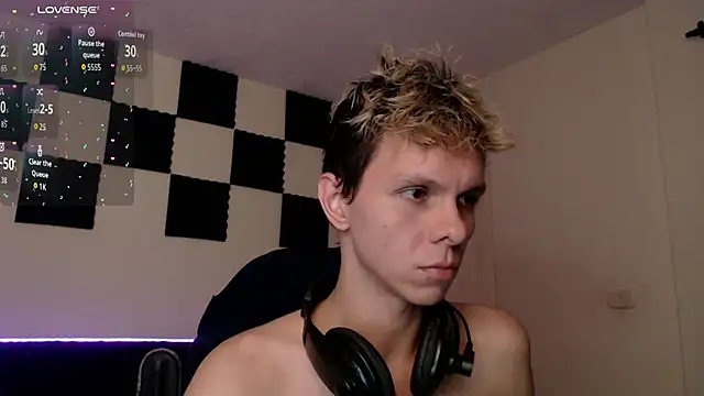 Snapshot of bryamado69 chatting on October 5, 2025, 7:32 am bryamado69 online show from October 5, 2025, 7:32 am