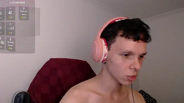 Snapshot of bryamado69 chatting on February 23, 2026, 4:14 am bryamado69 online show from February 23, 2026, 4:14 am