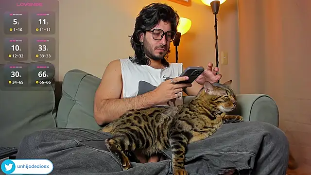 Snapshot of Ackerman_Eren_ chatting on February 6, 2026, 9:49 am Ackerman Eren online show from February 6, 2026, 9:49 am