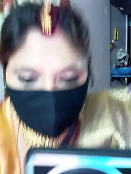 Snapshot of BongQueen9 chatting on February 2, 2026, 5:12 pm BongQueen9 online show from February 2, 2026, 5:12 pm