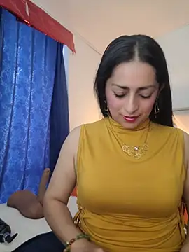 Snapshot of Andrea_Sexx_ chatting on May 14, 2026, 4:48 pm Andrea Sexx online show from May 14, 2026, 4:48 pm