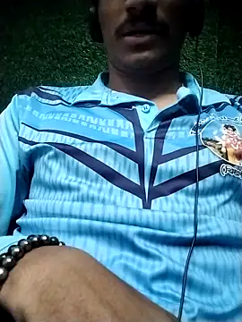 Snapshot of vicky0805 chatting on December 15, 2025, 5:35 am vicky0805 online show from December 15, 2025, 5:35 am