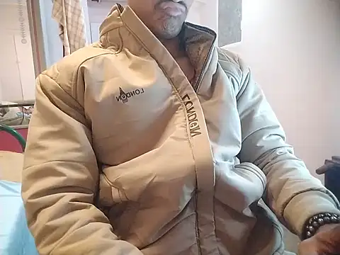 Snapshot of vicky0805 chatting on December 21, 2025, 8:05 am vicky0805 online show from December 21, 2025, 8:05 am