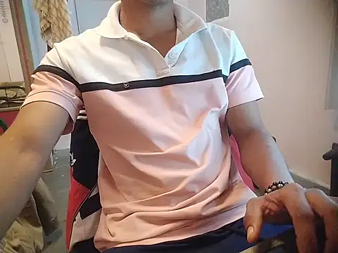 Snapshot of vicky0805 chatting on December 22, 2025, 8:25 am vicky0805 online show from December 22, 2025, 8:25 am