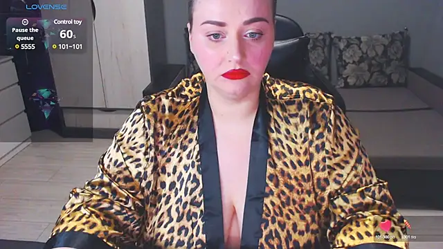 Snapshot of anna_claire chatting on February 16, 2025, 8:33 pm anna claire online show from February 16, 2025, 8:33 pm