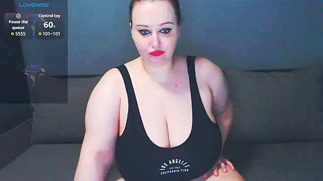 Snapshot of anna_claire chatting on September 19, 2025, 9:52 pm anna claire online show from September 19, 2025, 9:52 pm