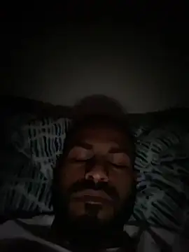 islandvybee55 online show from February 28, 2025, 7:37 am