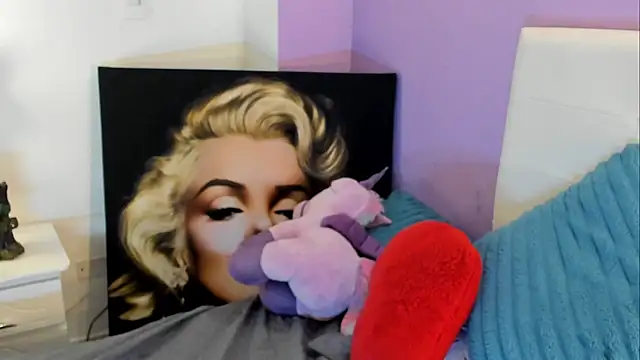 Charlotte11-11 online show from April 8, 2026, 3:57 pm