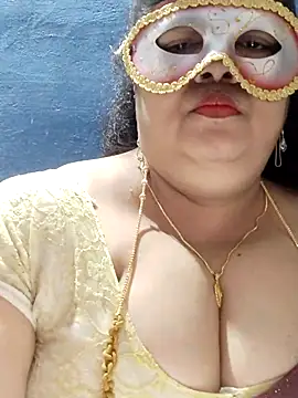 Snapshot of tamilthanushri chatting on January 13, 2026, 2:21 pm tamilthanushri online show from January 13, 2026, 2:21 pm