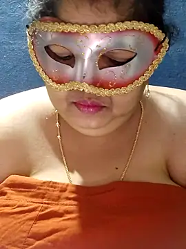 Snapshot of tamilthanushri chatting on February 18, 2026, 4:43 am tamilthanushri online show from February 18, 2026, 4:43 am