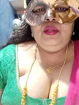 Snapshot of tamilthanushri chatting on December 22, 2025, 4:56 am tamilthanushri online show from December 22, 2025, 4:56 am